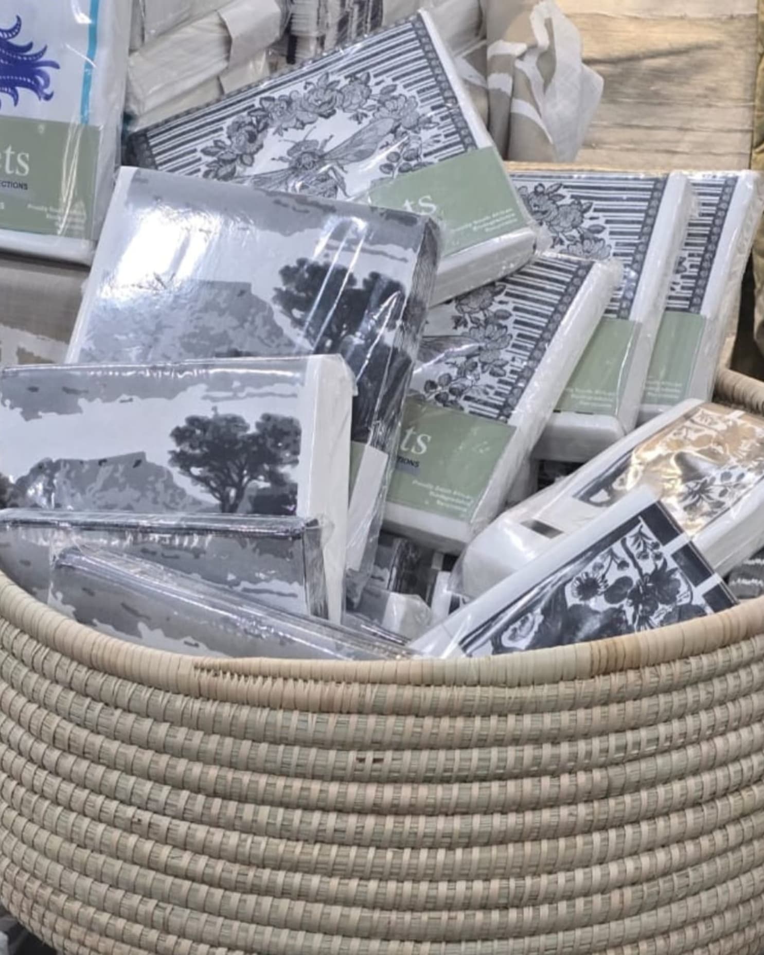 Disposable Napkins